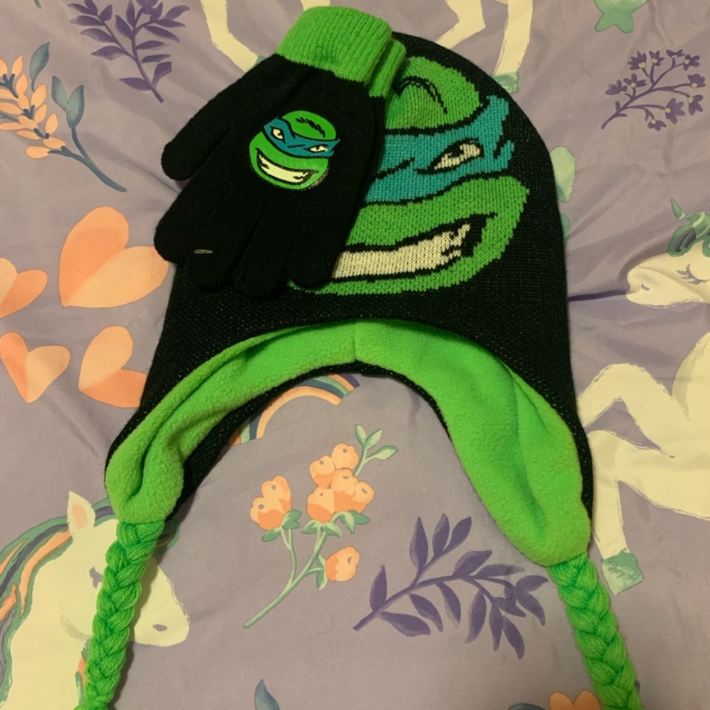 Toddler boy beanie set